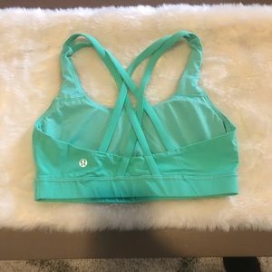 Lululemon-energy bra-size 6